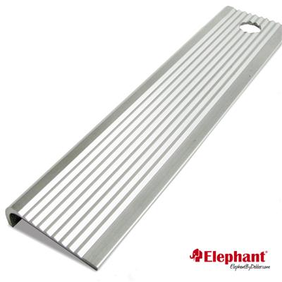 Aluminium trapkant 6x30mm [blank geanodiseerd] bc >